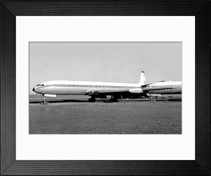Framed Print : de Havilland DH. 106 Comet 4C LV-AHS Framed Print : de Havilland DH. 106 Comet 4C LV-AHS