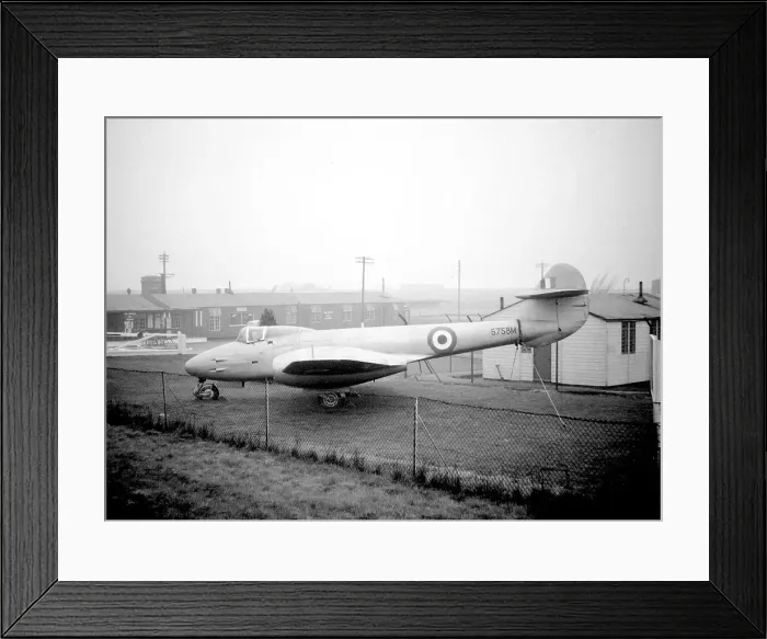 Framed Print : Gloster F. 9-40 5758M - DG202-G Framed Print : Gloster F. 9-40 5758M - DG202-G