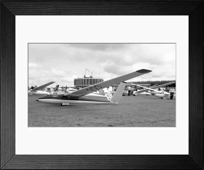 Framed Print : Schempp-Hirth SHK 222 Framed Print : Schempp-Hirth SHK 222