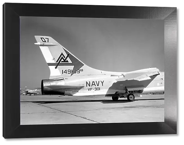 Vought F-8J Crusader 149139