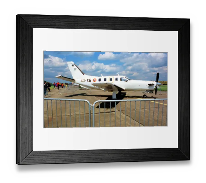 Framed Print : SOCATA TBM-700A 41-XB Framed Print : SOCATA TBM-700A 41-XB