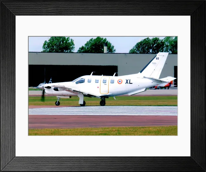 Framed Print : SOCATA TBM-700A 93 - 41-XL Framed Print : SOCATA TBM-700A 93 - 41-XL