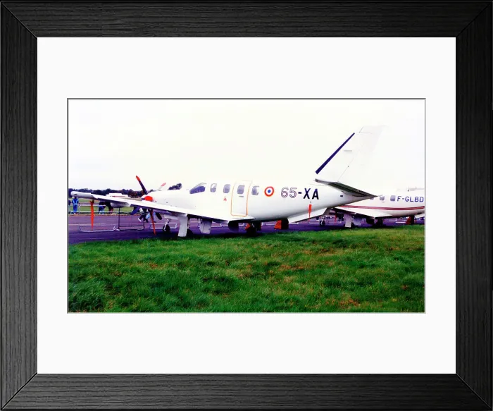 Framed Print : SOCATA TBM-700A 33 - 65-XA Framed Print : SOCATA TBM-700A 33 - 65-XA