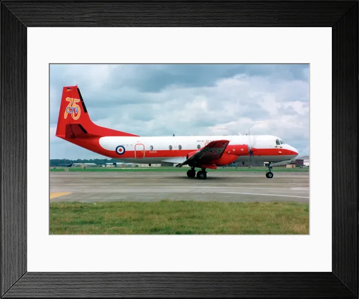 Framed Print : Hawker Siddeley Andover E. 3 XS605 Framed Print : Hawker Siddeley Andover E. 3 XS605