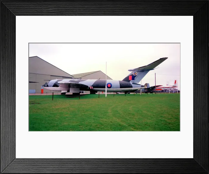 Framed Print : Handley Page Victor B. 1A XH592 Framed Print : Handley Page Victor B. 1A XH592
