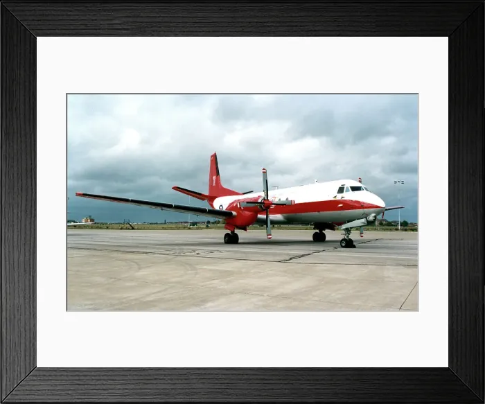 Framed Print : Hawker Siddeley Andover C. 1 XS610 Framed Print : Hawker Siddeley Andover C. 1 XS610