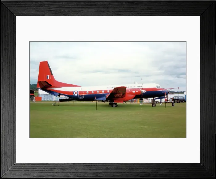 Framed Print : Hawker Siddeley Andover C. 1 XS606 Framed Print : Hawker Siddeley Andover C. 1 XS606