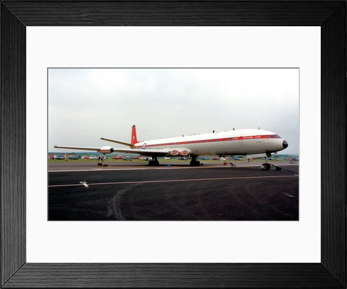 Framed Print : de Havilland DH. 106 Comet 4C XS235 Canopus Framed Print : de Havilland DH. 106 Comet 4C XS235 Canopus