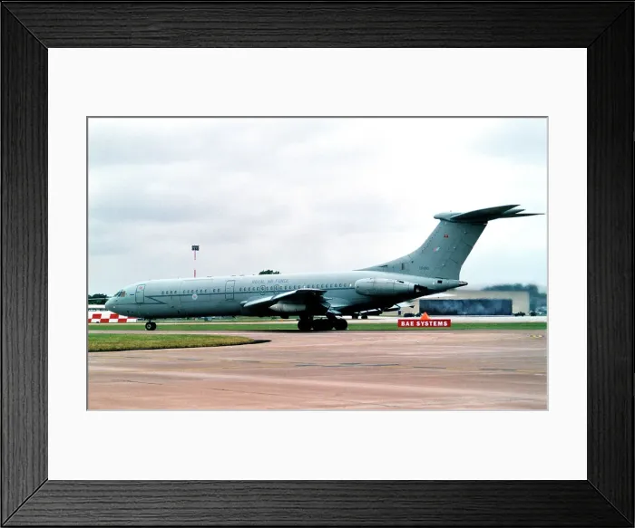 Framed Print : Vickers VC10 C. 1K XR810 Framed Print : Vickers VC10 C. 1K XR810