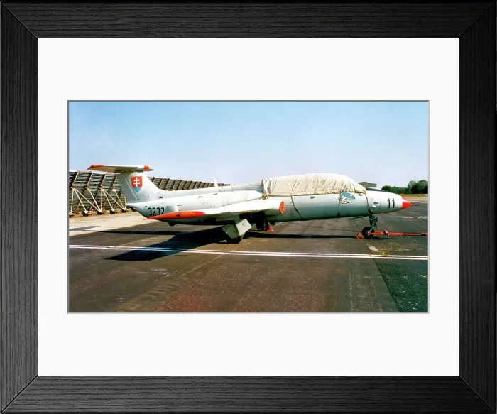 Framed Print : Aero L-29 Delfin 3232 Framed Print : Aero L-29 Delfin 3232