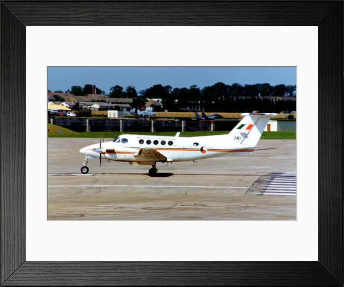 Framed Print : Beech 200 Super King Air 240 Framed Print : Beech 200 Super King Air 240