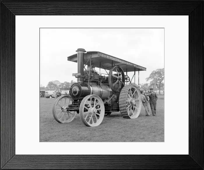 Framed Print : Clayton and Shuttleworth Showman's Conversion Yorkshire Lass Framed Print : Clayton and Shuttleworth Showman's Conversion Yorkshire Lass
