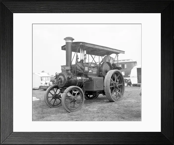 Framed Print : Burrell Tractor number 4072, Tinkerbell Framed Print : Burrell Tractor number 4072, Tinkerbell