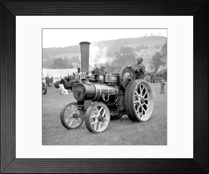 Framed Print : Fowler Tractor number 15732 Sir Douglas Framed Print : Fowler Tractor number 15732 Sir Douglas