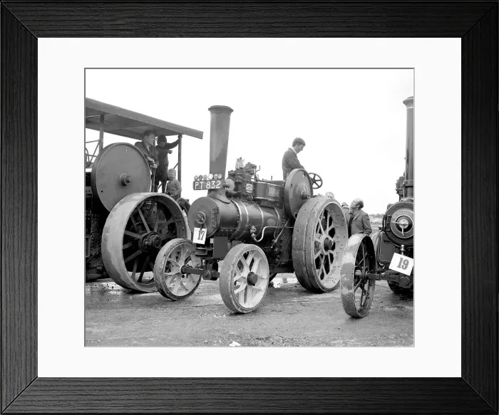 Framed Print : Fowler Tractor number 15732 Sir Douglas Framed Print : Fowler Tractor number 15732 Sir Douglas
