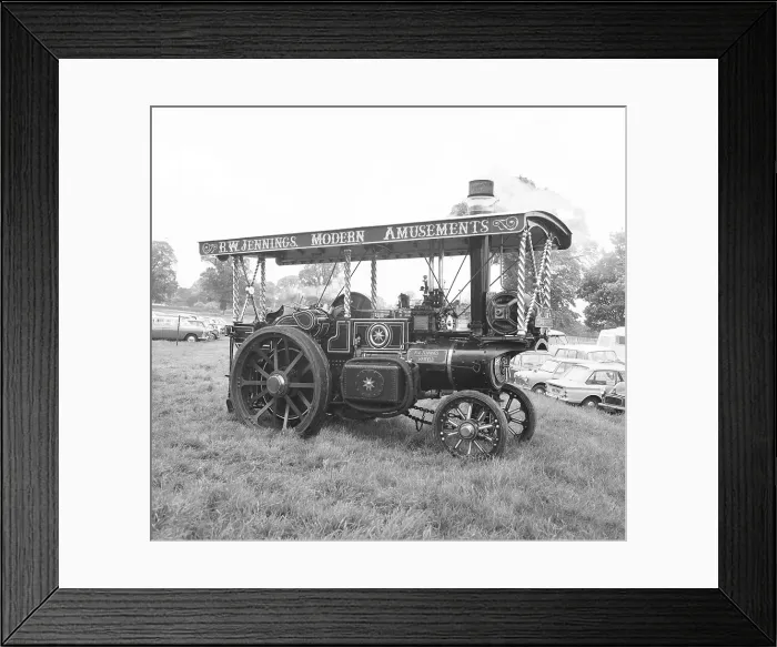 Framed Print : Burrell Showman's Tractor number 3868 Island Prince Framed Print : Burrell Showman's Tractor number 3868 Island Prince