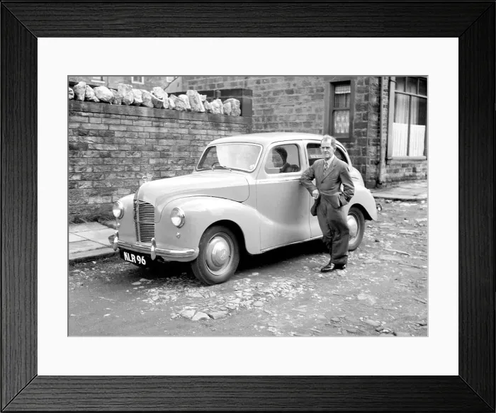 Framed Print : Austin A40 Devon KLR 96 Framed Print : Austin A40 Devon KLR 96
