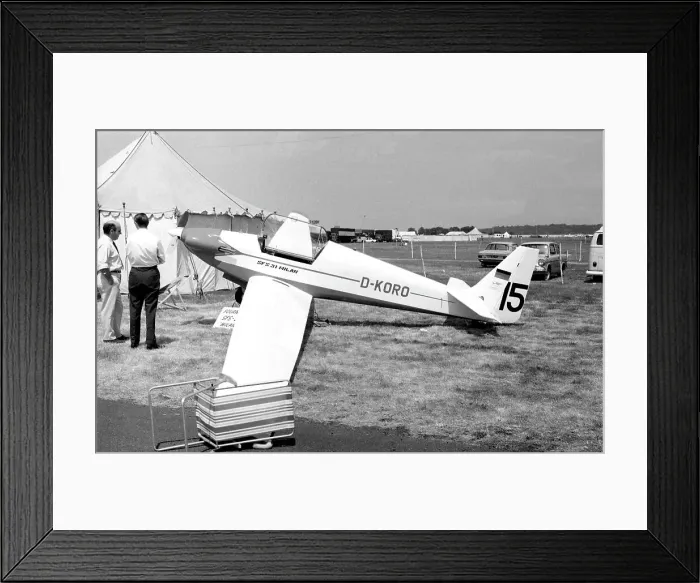 Framed Print : Sportavia-Putzer SFS-31 Milan D-KORO Framed Print : Sportavia-Putzer SFS-31 Milan D-KORO