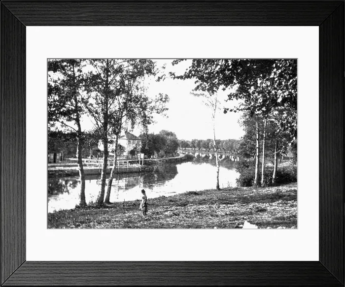 Framed Print : Iffley River Thames Victorian period