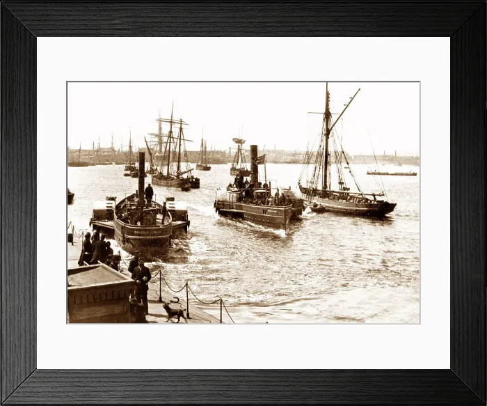 Framed Print : Paddle steamer, Greenwich Pier, River Thames, London Framed Print : Paddle steamer, Greenwich Pier, River Thames, London