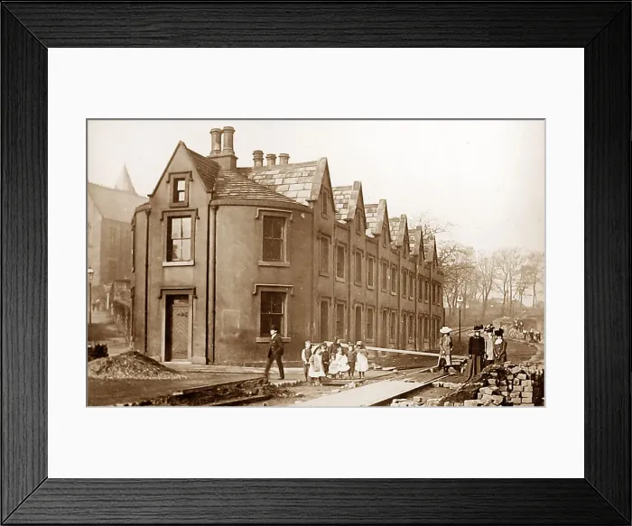 Framed Print : Burnley laying tram tracks Top of Town early 1900s Framed Print : Burnley laying tram tracks Top of Town early 1900s