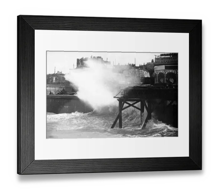 Framed Print : Rough sea, Margate Framed Print : Rough sea, Margate