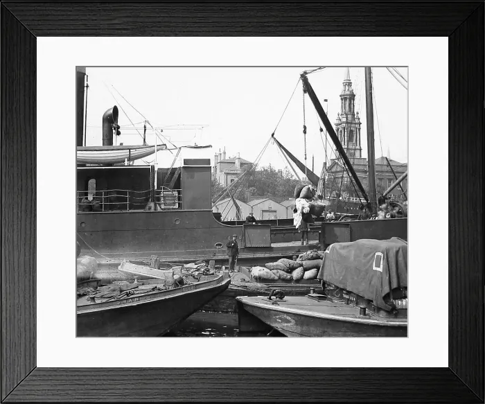Framed Print : London Docks loading a steam packet with rags Framed Print : London Docks loading a steam packet with rags