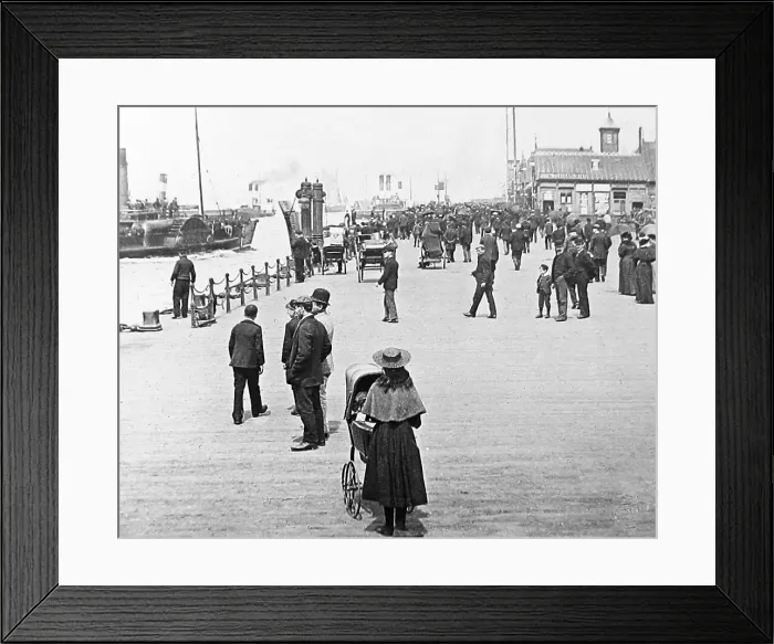 Framed Print : Liverpool Landing Stage early 1900s Framed Print : Liverpool Landing Stage early 1900s