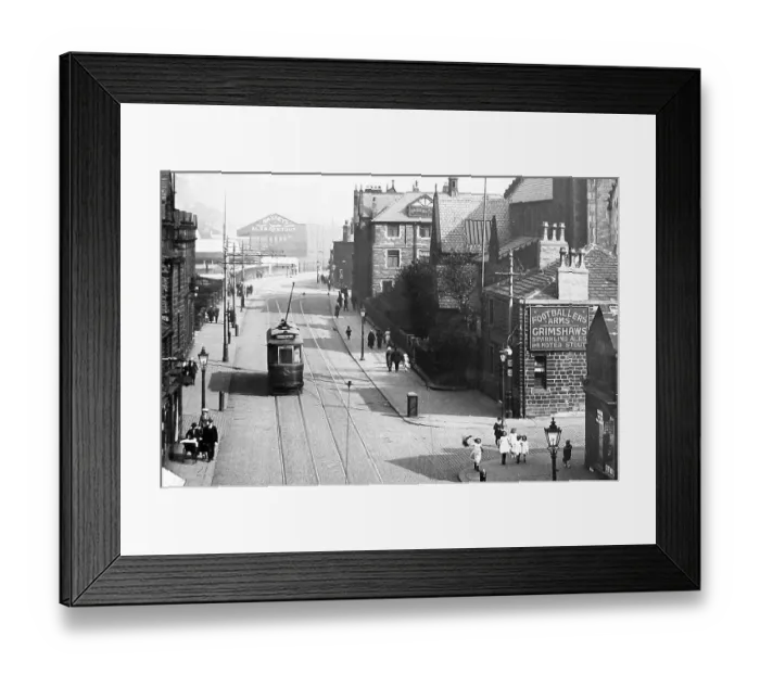 Framed Print : Yorkshire Street, Burnley Framed Print : Yorkshire Street, Burnley