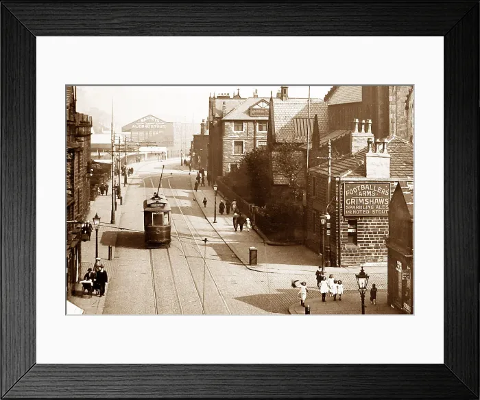 Framed Print : Burnley Yorkshire Street early 1900s Framed Print : Burnley Yorkshire Street early 1900s