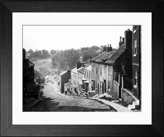 Framed Print : Richmond in Yorkshire Bargate 1940s Framed Print : Richmond in Yorkshire Bargate 1940s