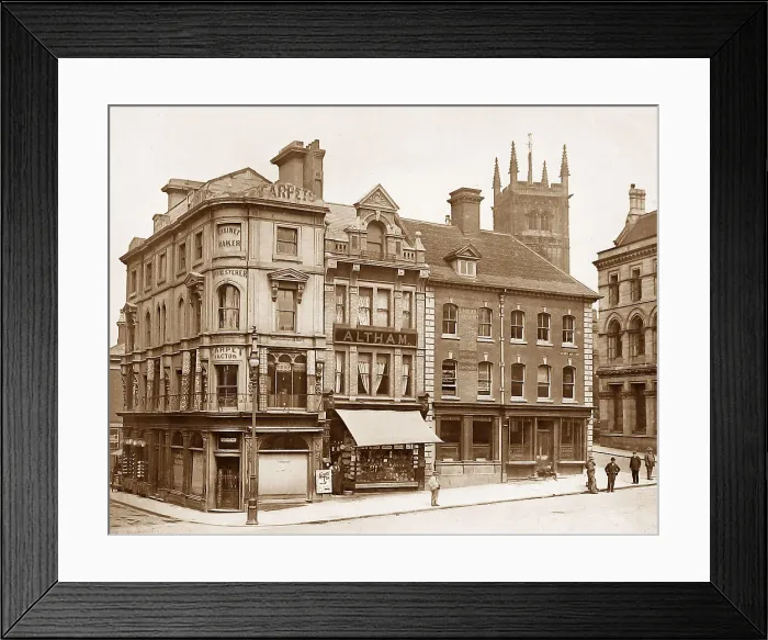 Framed Print : Queens Square, Wolverhampton Framed Print : Queens Square, Wolverhampton
