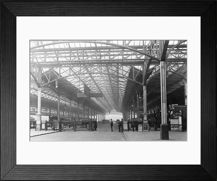 Framed Print : Marylebone Station London Victorian period Framed Print : Marylebone Station London Victorian period