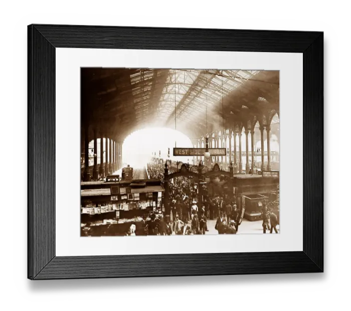 Framed Print : Liverpool Street Railway Station, London Framed Print : Liverpool Street Railway Station, London