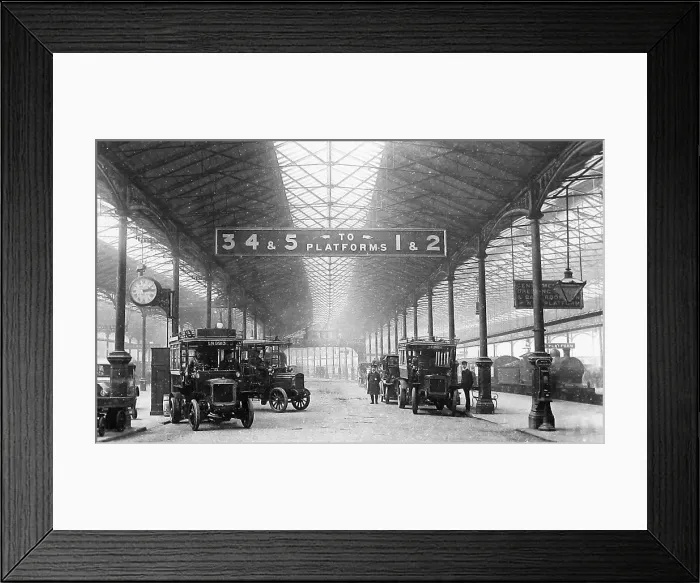 Framed Print : Euston Railway Sation, London Framed Print : Euston Railway Sation, London