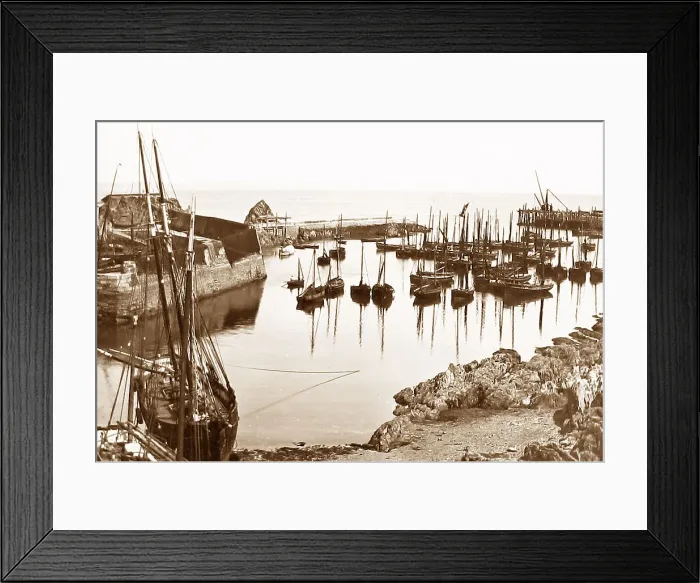 Framed Print : Mevagissey Harbour Framed Print : Mevagissey Harbour
