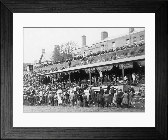Framed Print : Chester Racecourse early 1900s Framed Print : Chester Racecourse early 1900s