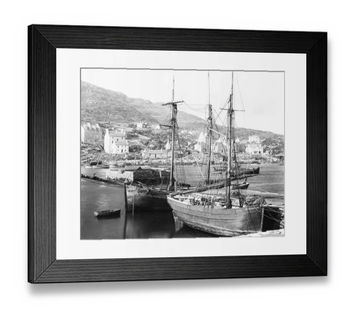Framed Print : Tarbert Lock Fyne Victorian period Framed Print : Tarbert Lock Fyne Victorian period