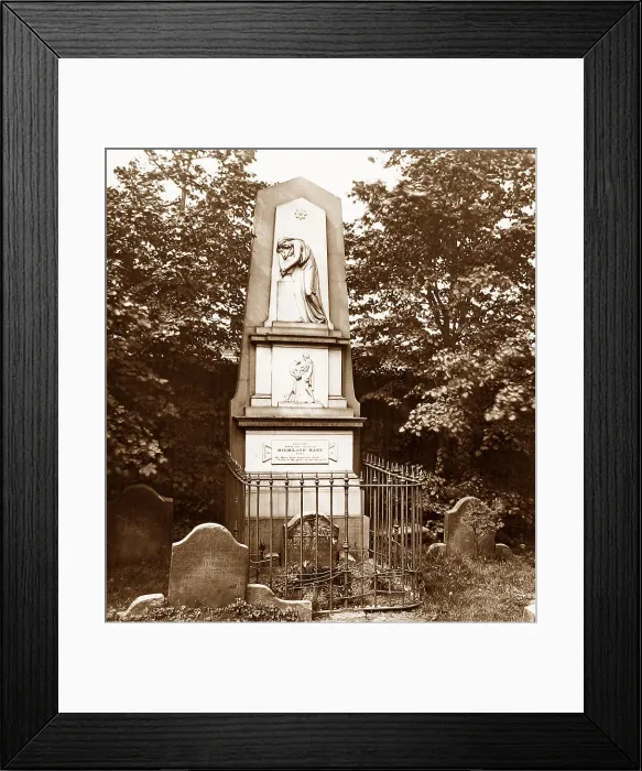 Framed Print : Highland Mary's Grave, Greenock Framed Print : Highland Mary's Grave, Greenock