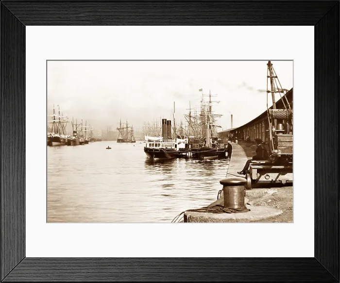 Framed Print : River Clyde, Glasgow