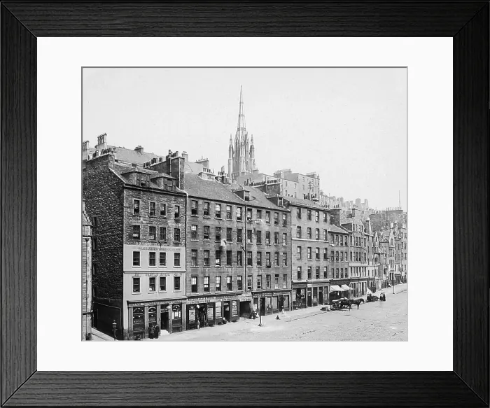 Framed Print : Grassmarket, Edinburgh Framed Print : Grassmarket, Edinburgh