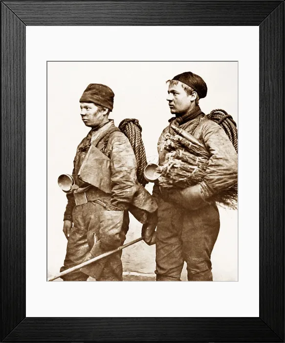 Framed Print : Street traders, Russia Framed Print : Street traders, Russia