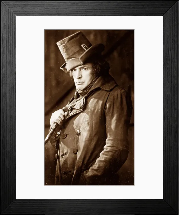 Framed Print : Sir John Martin-Harvey - actor - Victorian period Framed Print : Sir John Martin-Harvey - actor - Victorian period