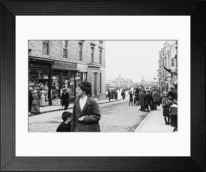 Framed Print : Dunoon Argyll Street probably 1920s Framed Print : Dunoon Argyll Street probably 1920s