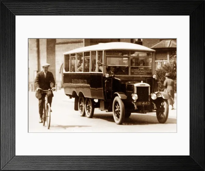 Framed Print : Bartons Bus to Sawley, Nottingham Framed Print : Bartons Bus to Sawley, Nottingham