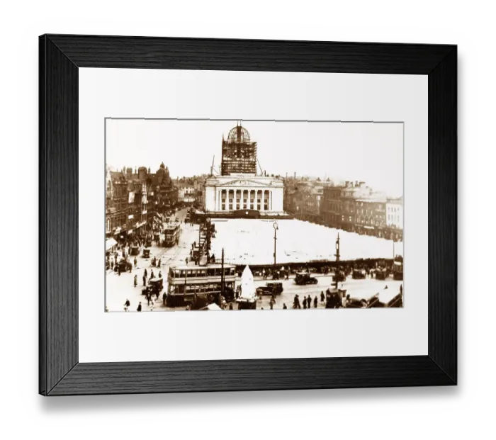 Framed Print : Building the Council House, Nottingham in 1929 Framed Print : Building the Council House, Nottingham in 1929
