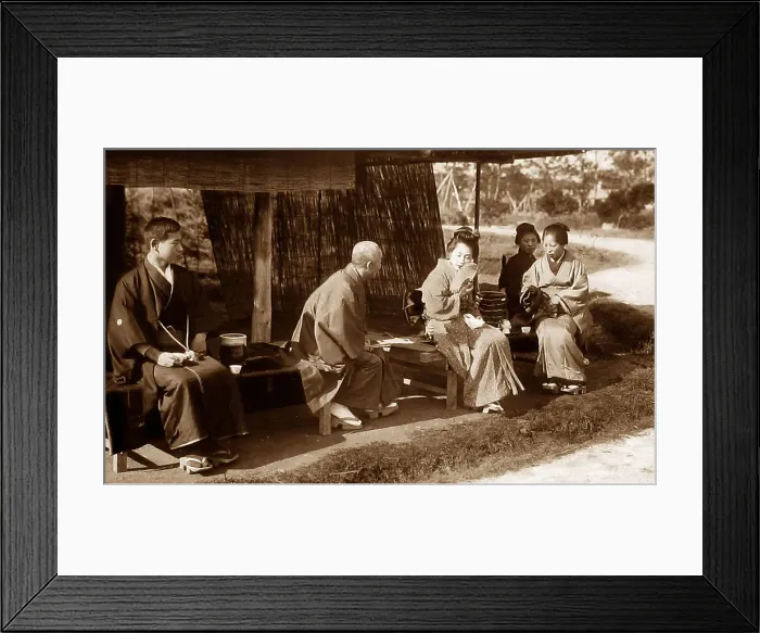 Framed Print : Mutual seeing, Japan Framed Print : Mutual seeing, Japan