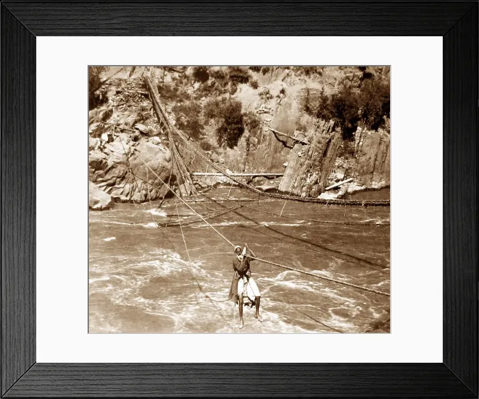 Framed Print : India - crossing the Jhelum River at Uri early 1900s Framed Print : India - crossing the Jhelum River at Uri early 1900s