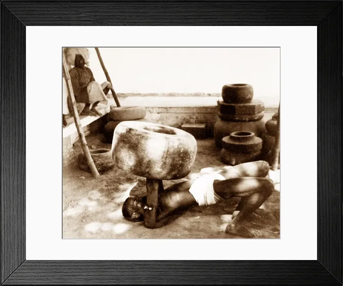 Framed Print : India - Benares - Dabee Chowdray Palwan early 1900s Framed Print : India - Benares - Dabee Chowdray Palwan early 1900s