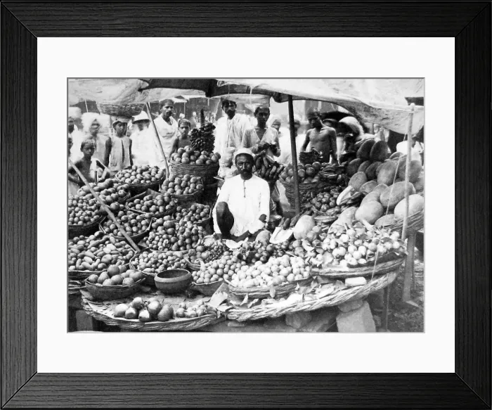 Framed Print : India - Chandni Chouk Delhi early 1900s Framed Print : India - Chandni Chouk Delhi early 1900s